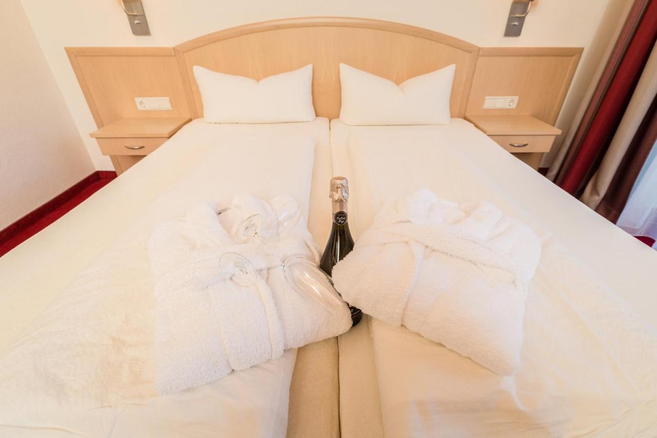Appartements Olympia ไมย์อาโฮเฟิน ภายนอก รูปภาพ