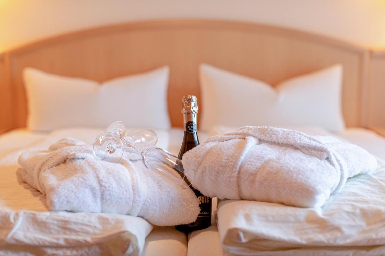 Appartements Olympia ไมย์อาโฮเฟิน ภายนอก รูปภาพ